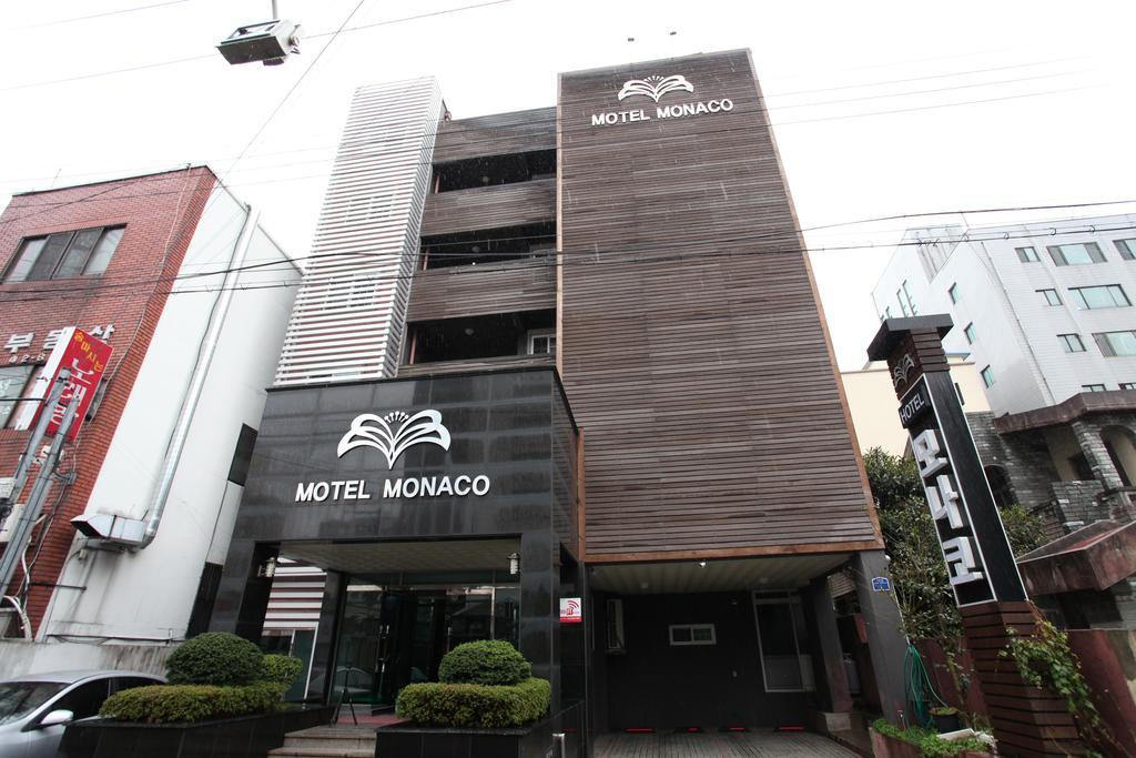 Monaco Hotel Jeju Exterior photo