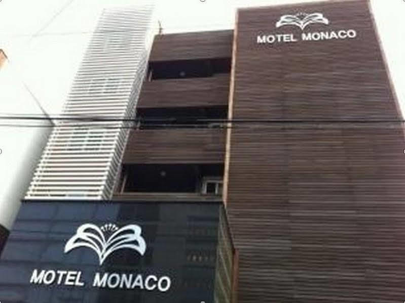 Monaco Hotel Jeju Exterior photo